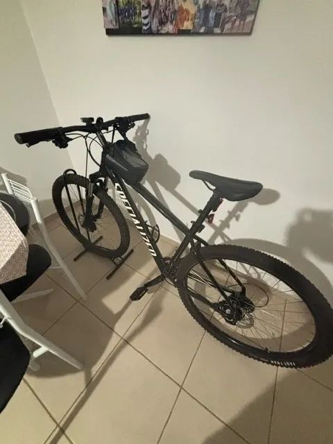 BICICLETA SPECIALIZED ROCKHOPPER