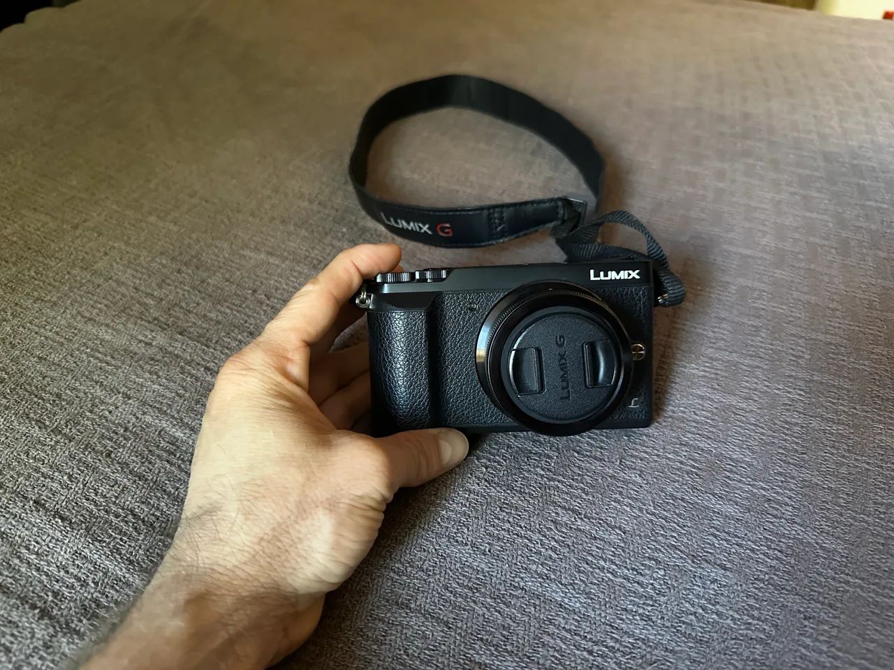 PANASONIC LUMIX GX 85