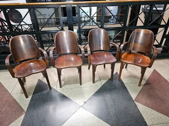 Cadeira antiga marca cimo. - Foto 2