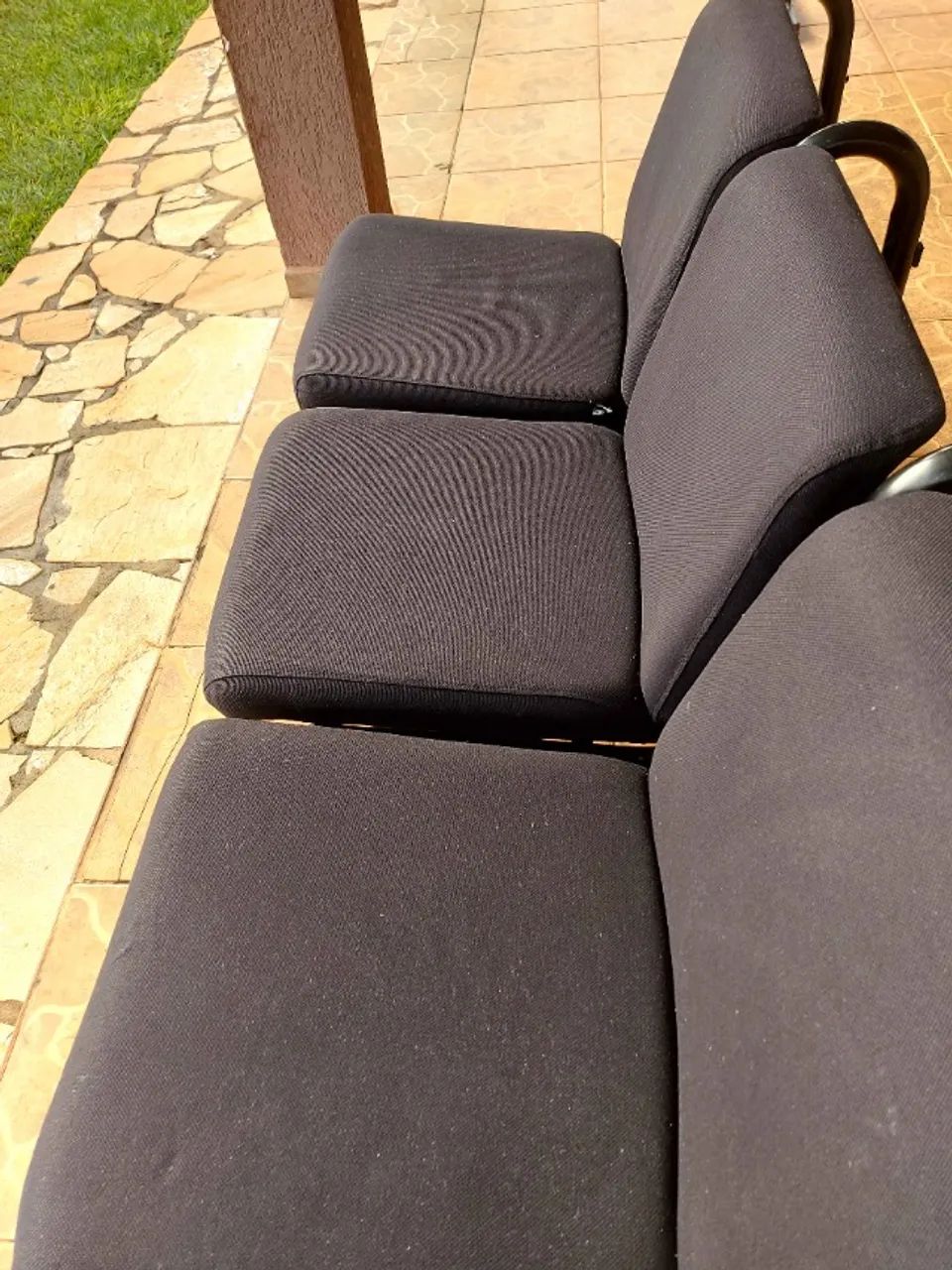 LONGARINA ACOLCHOADA 3 LUGARES PRATICAMENTE NOVA 463752752645416961