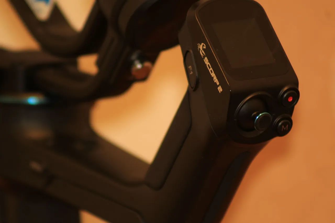 Gimbal, Feiyutech Scorp 2 + kit  - Foto 5