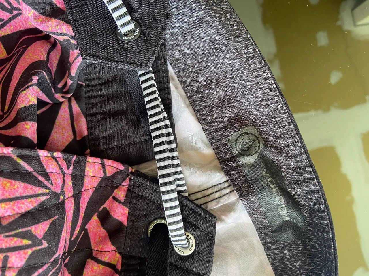 Bermuda Volcom original  - Foto 4