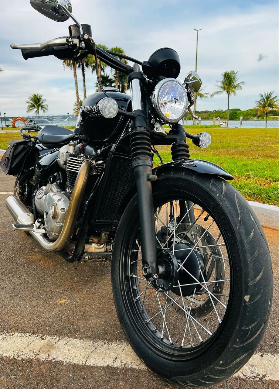 Triumph Bobber 1200 Particular - Foto 3