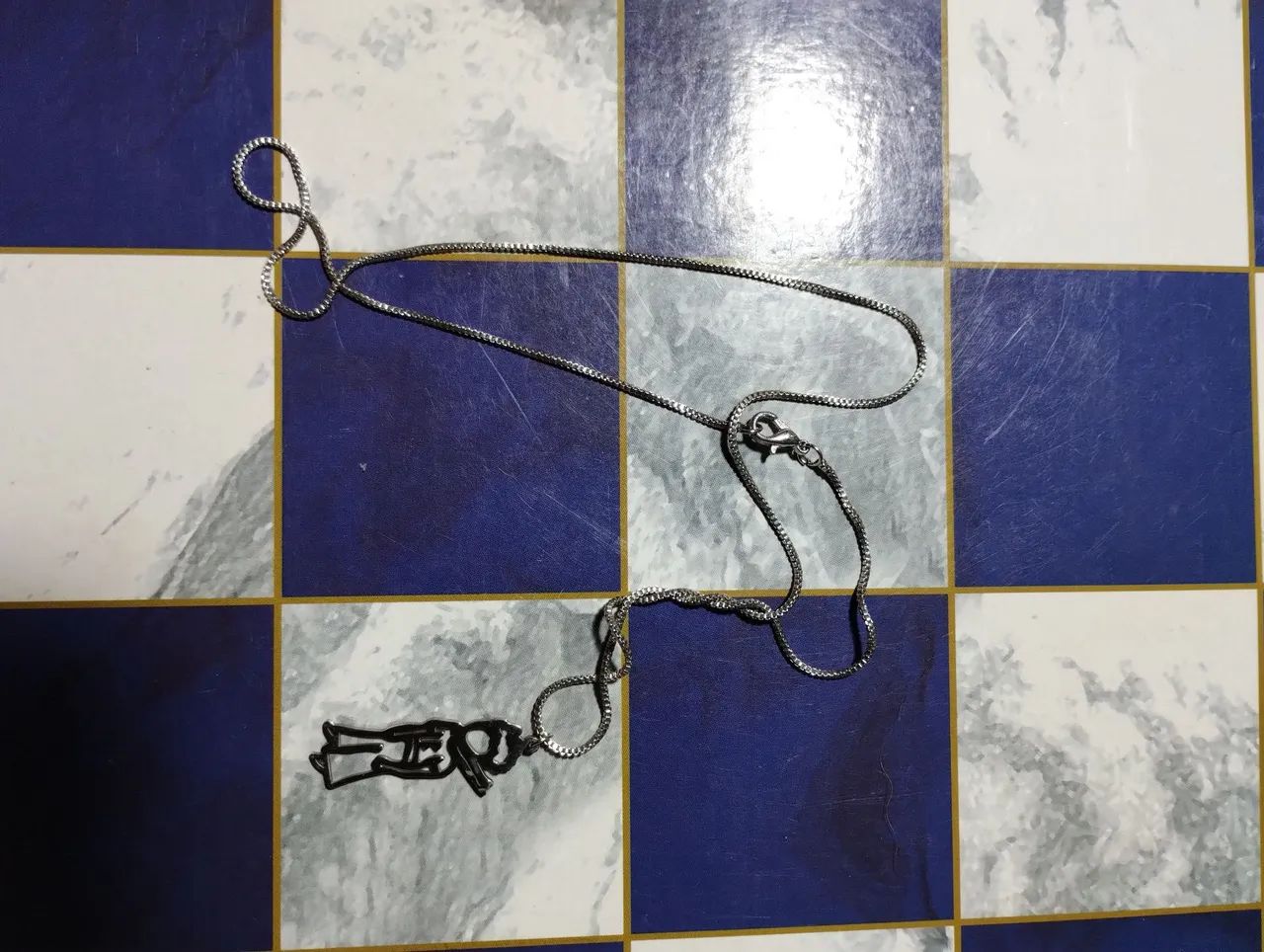 Colar pingente Pequeno Príncipe 