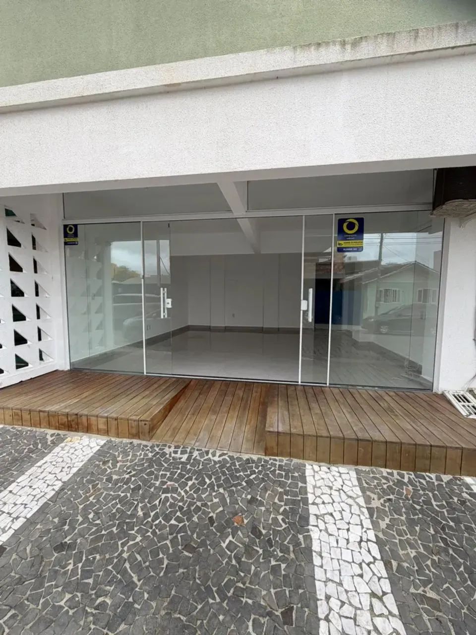 SALA COMERCIAL TÉRRA - 62,00 M² - CENTRO - CAMBORIÚ/SC