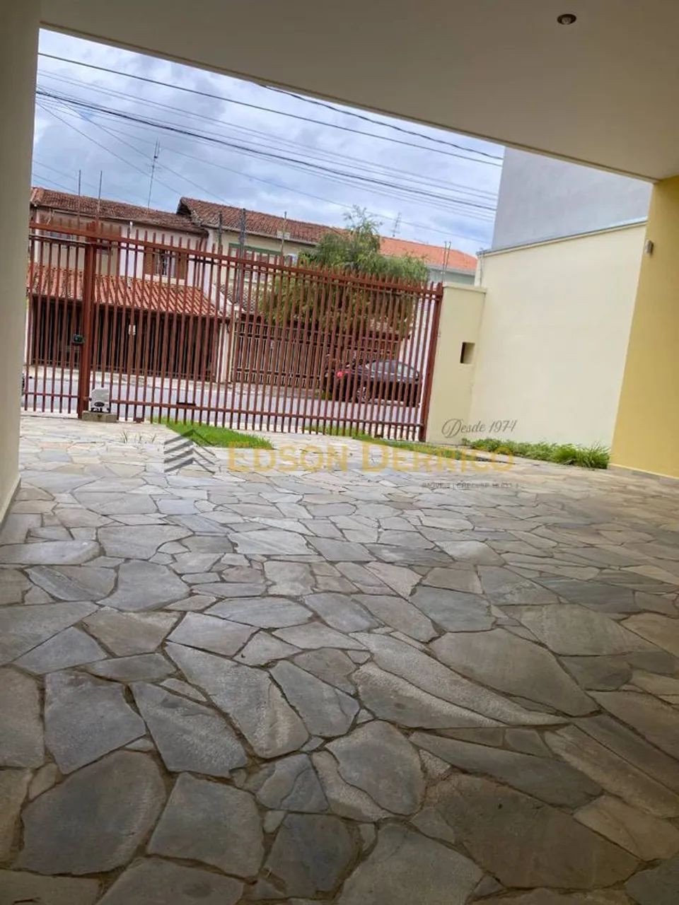 Sobrado com 5 Quartos, Vila Bourghese - Pindamonhangaba - Foto 4
