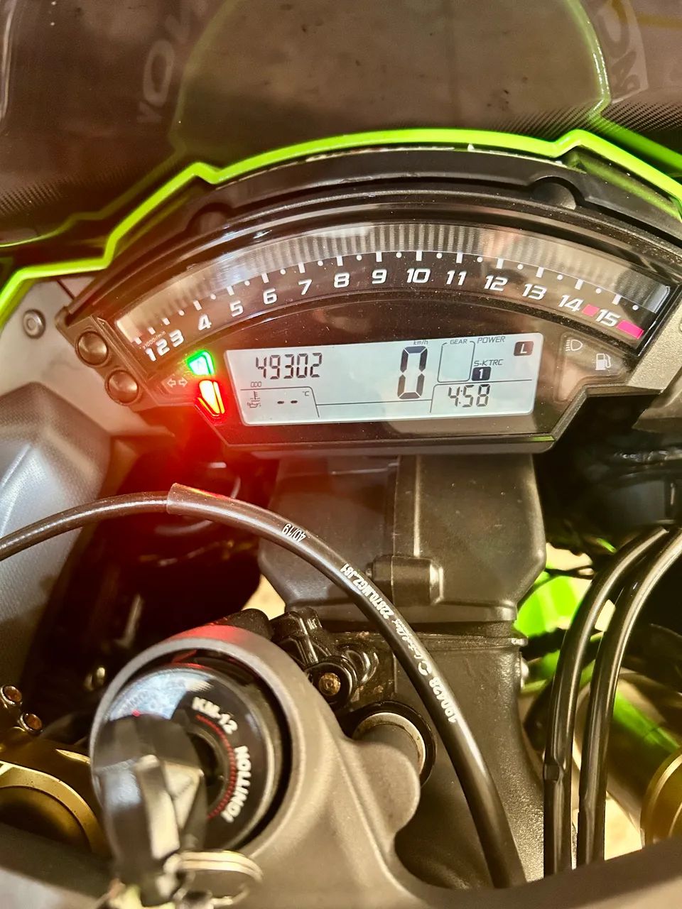 Kawasaki Zx-10/ Zx-10r 1000cc 2012 - 1468161790 | OLX