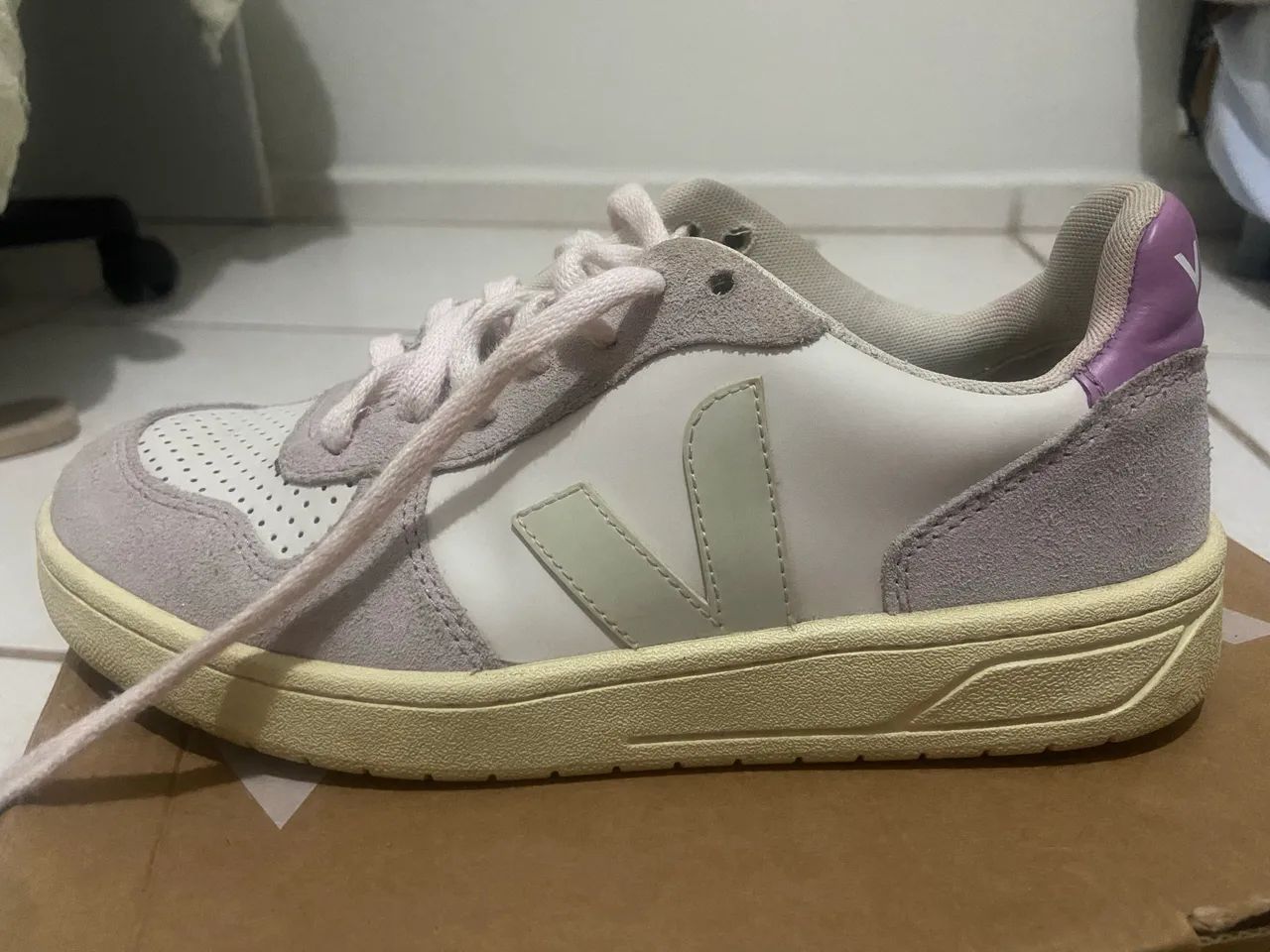 tenis veja usado de camurça  - Foto 2