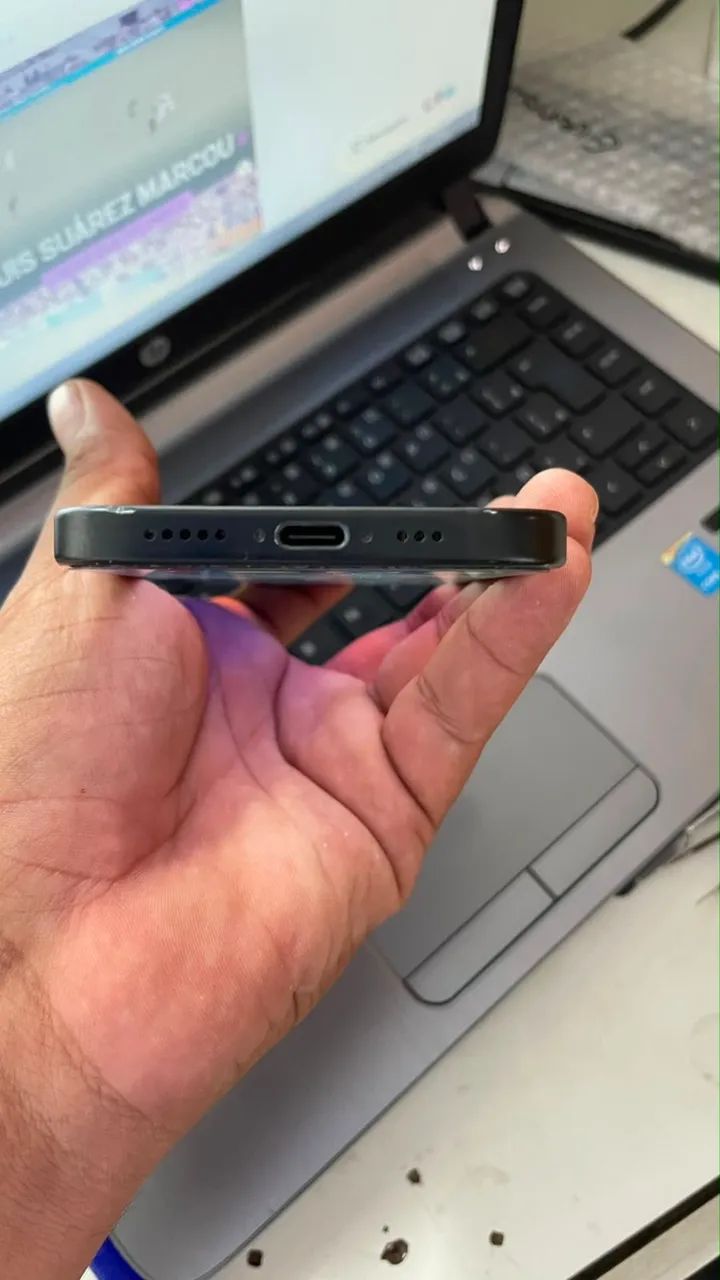 IPHONE 15 - Foto 4
