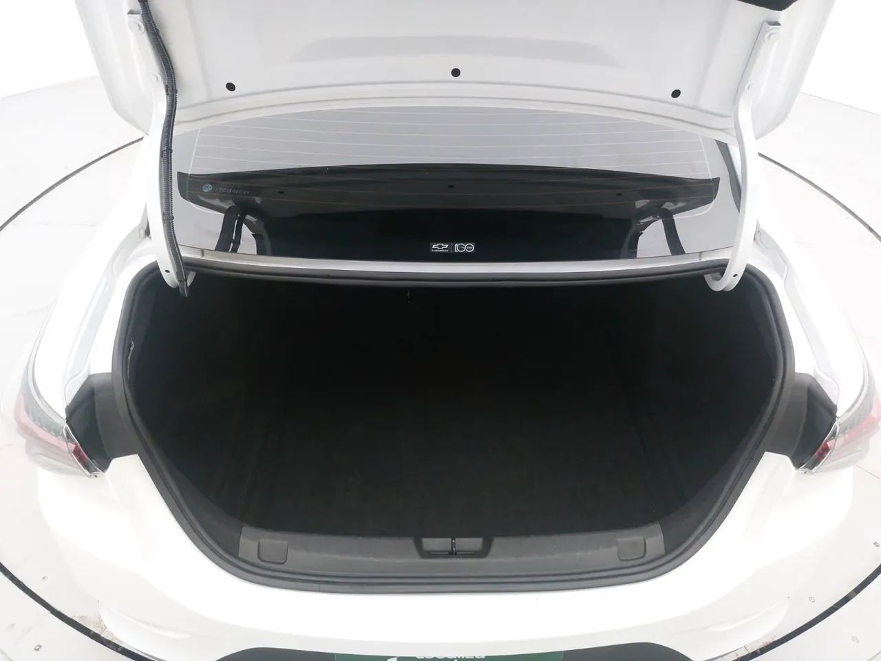 Chevrolet Onix Activ 1.4 8V Flex Aut. 4P, foto 9 de 18