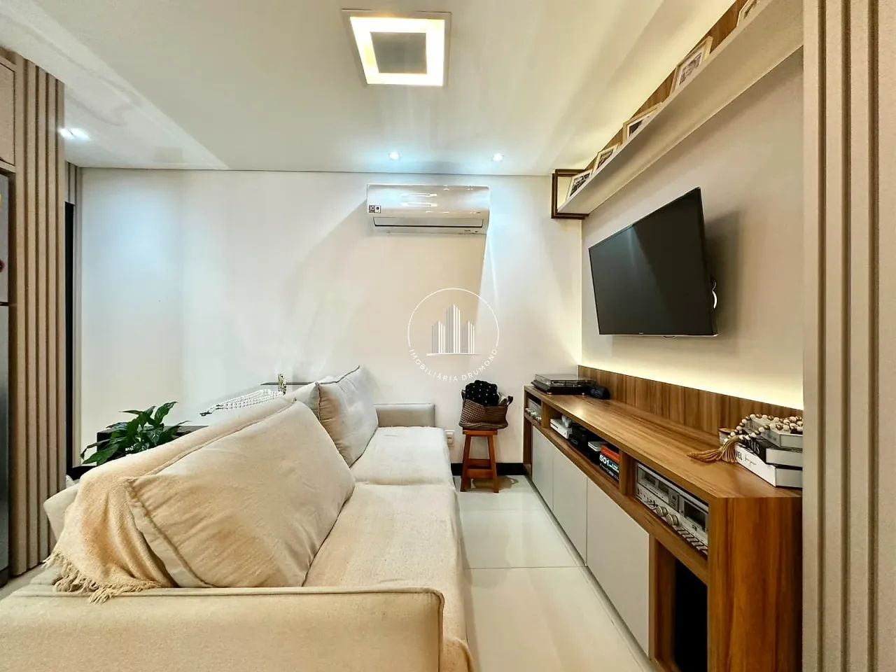 Apartamento 2 Quartos com 2 Su ítes e 72m² - Pedra Branca - BRN - Foto 4