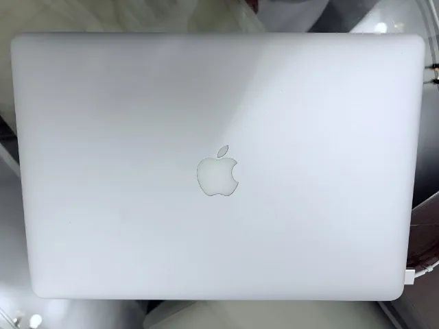 Macbook Pro Retina A1398 15 I7 8gb Ram Ssd256gb - Foto 2