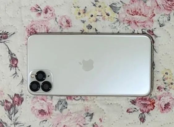 iPhone 11 Pro Max - Foto 3