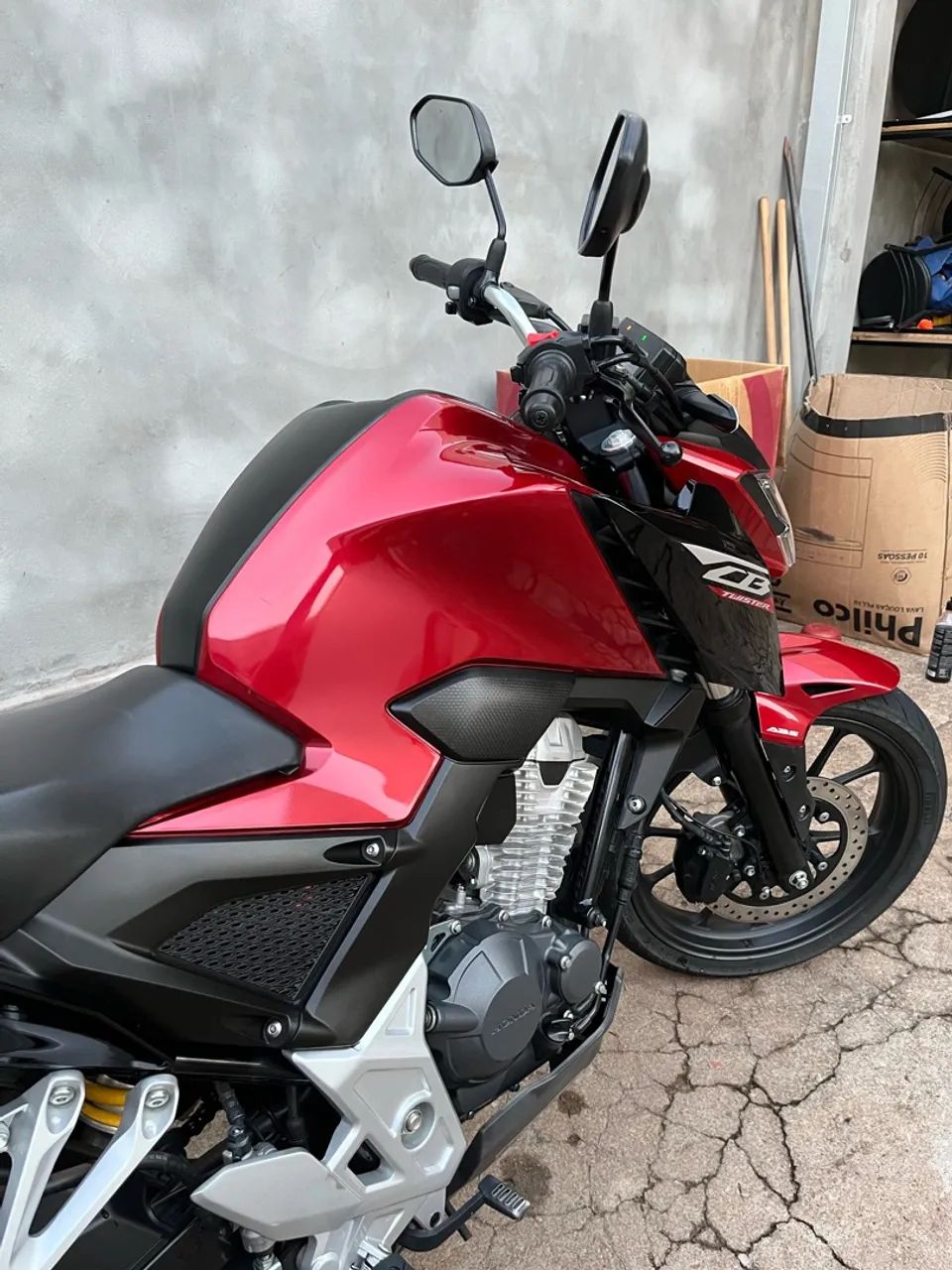 CB 300F Twister 2025 - Seminova  - Foto 5