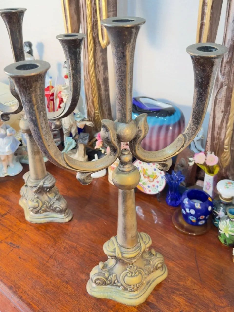 Candelabros em Metal Trabalhado - Foto 4