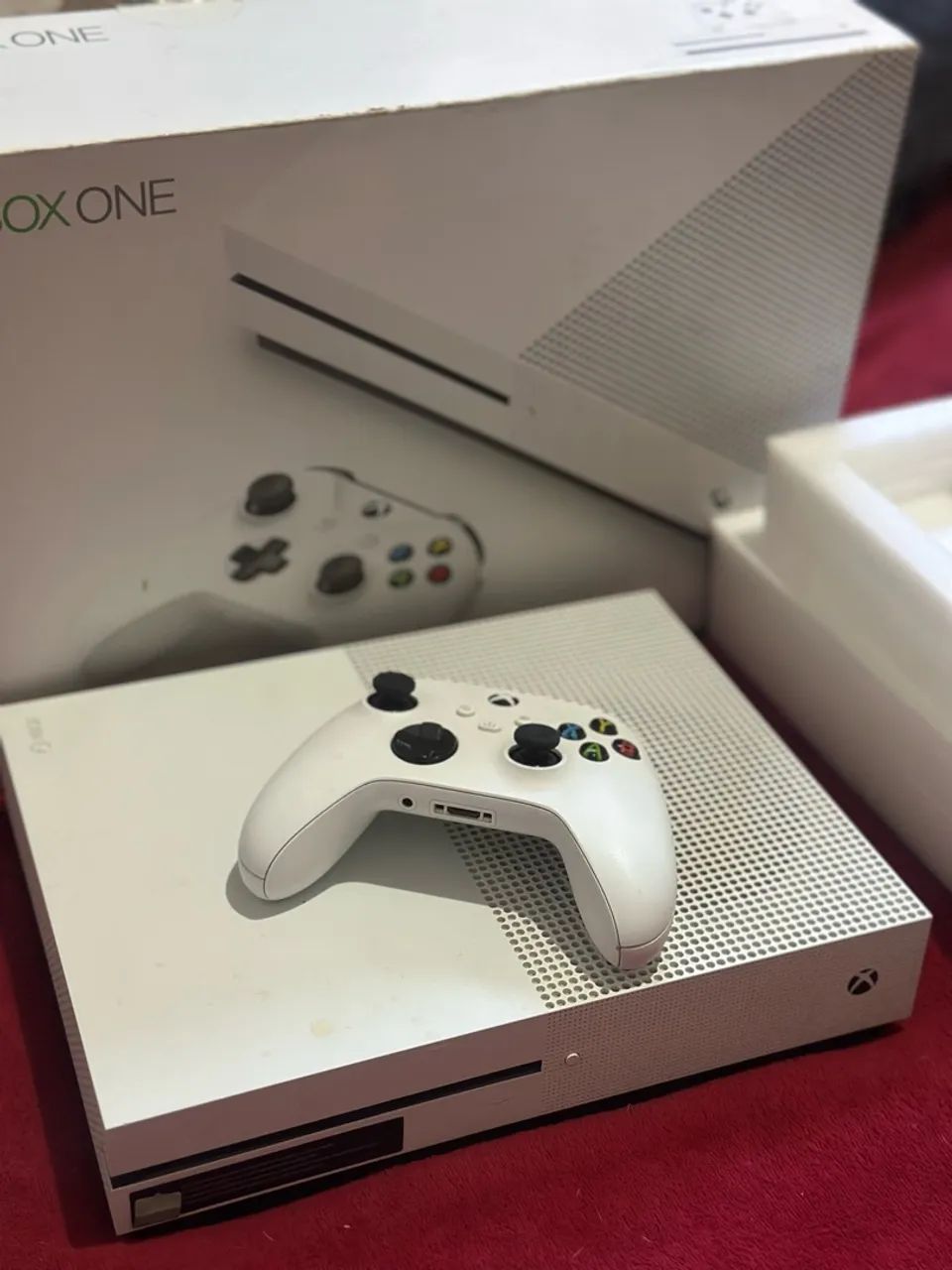 XBOX ONE S 500GB