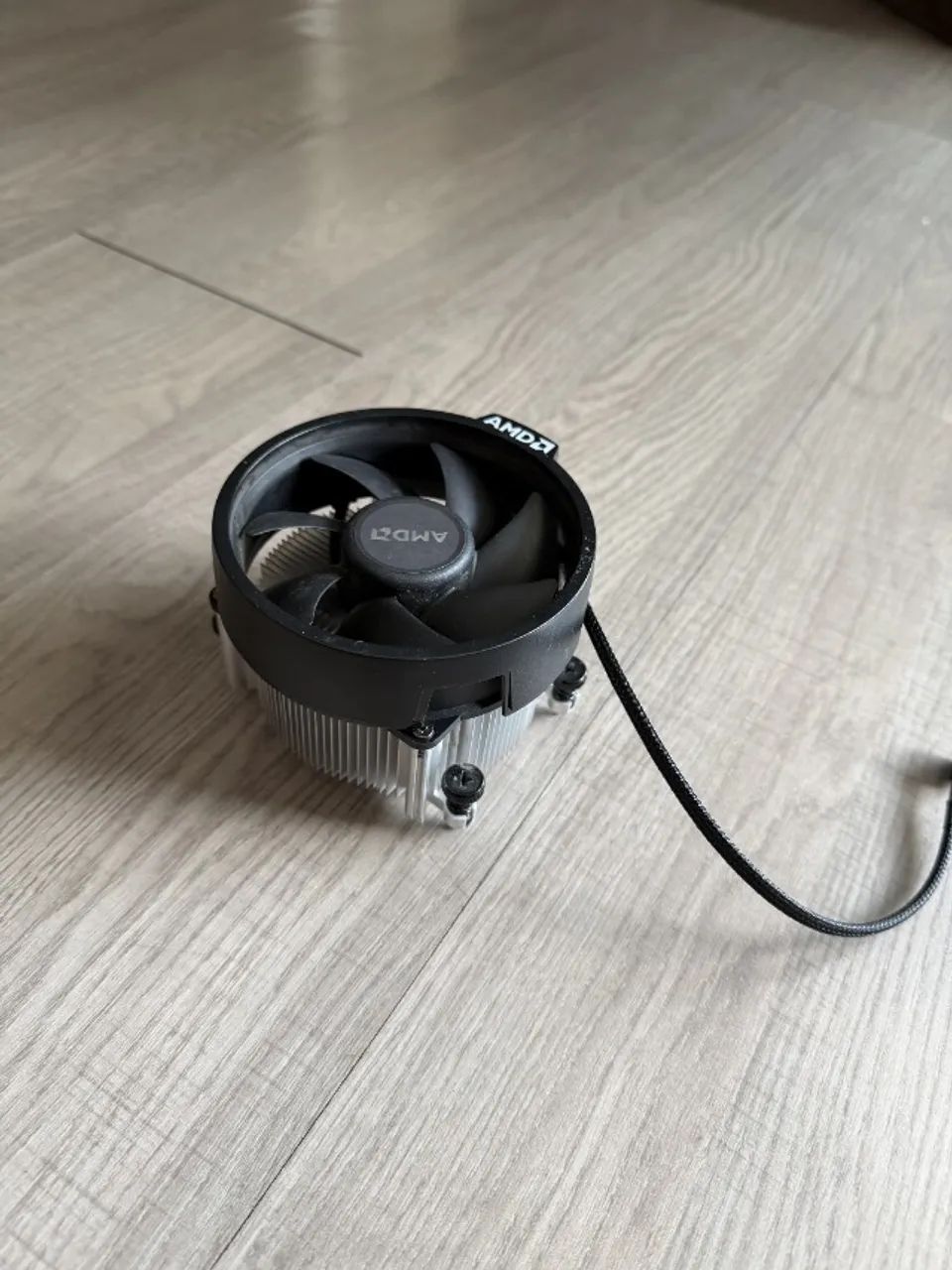 Cooler Original AMD Ryzen AM4 - Foto 3
