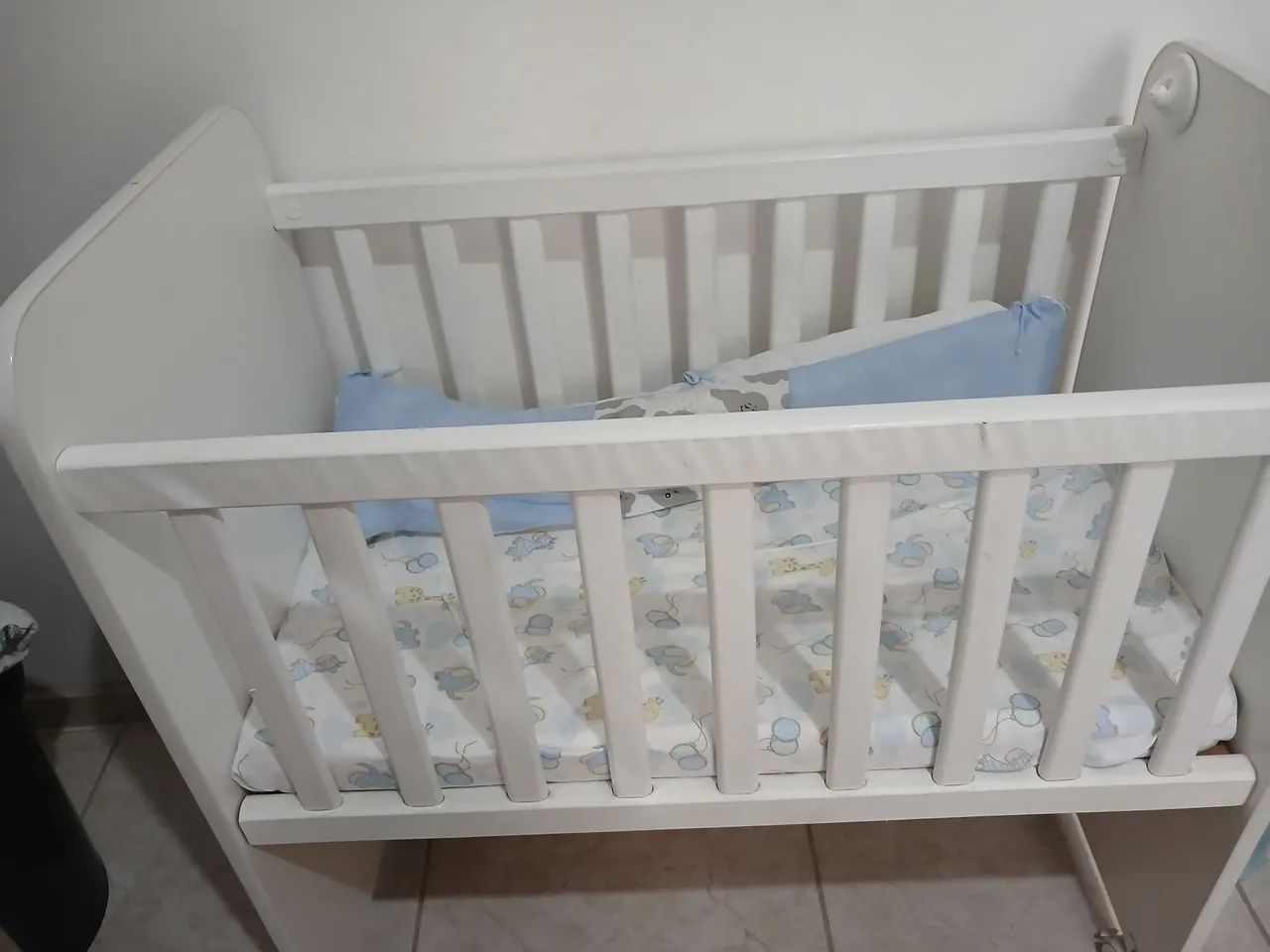 Mini berço com colchão 