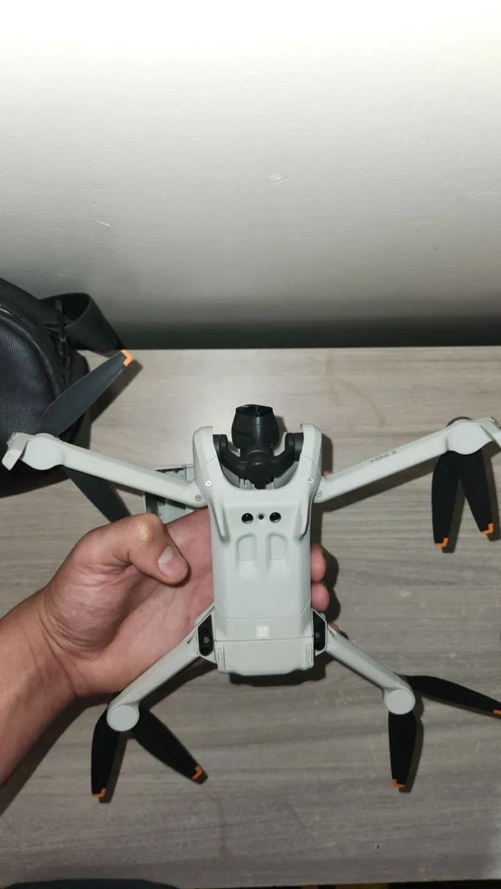 Dji mini 3 fly more combo plus+cartão Sandisk Extreme 128gb - Foto 4