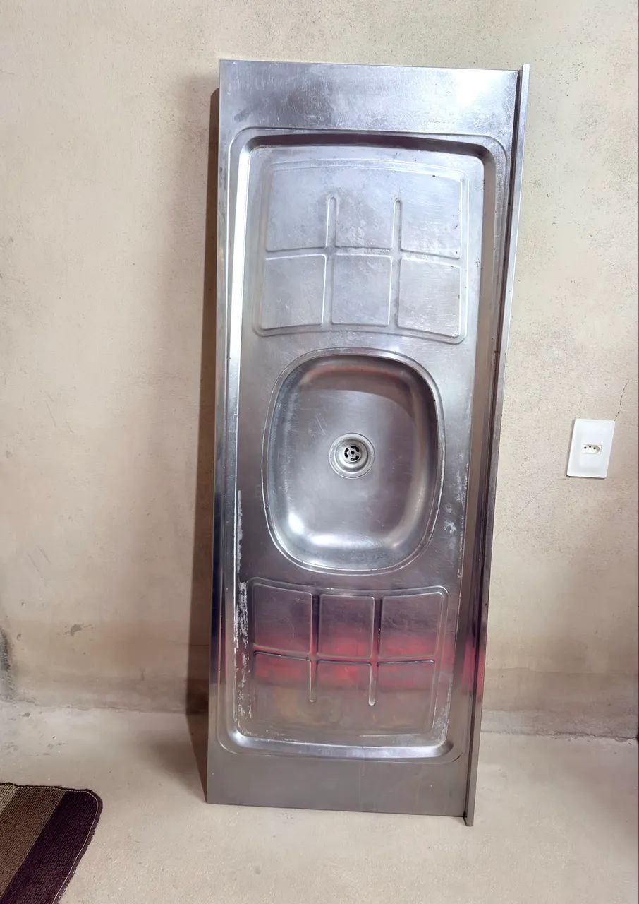 Vendo pia usada.421231489178685441