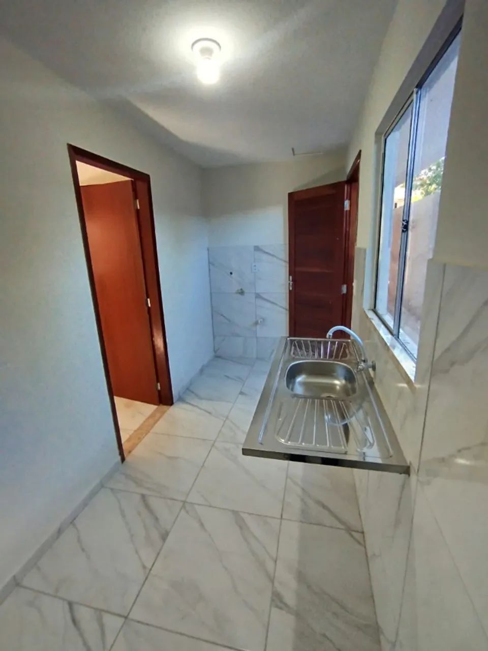 Kitnets no centro de Currais Novos, com 1 quarto, 1 bwc e 1 cozinha. - Foto 2