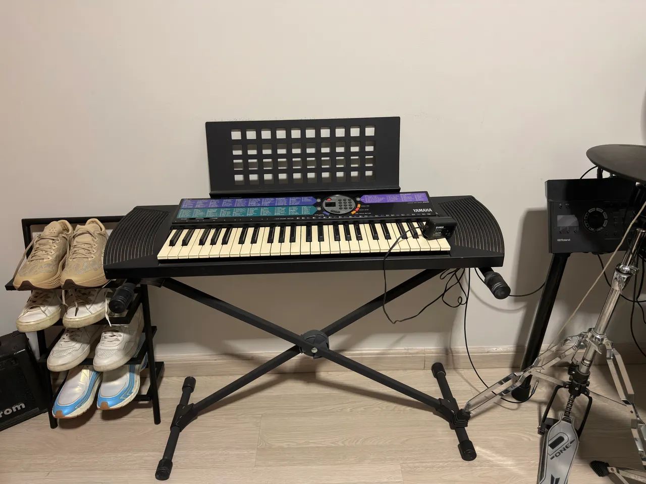 Teclado Yamaha PSR-77