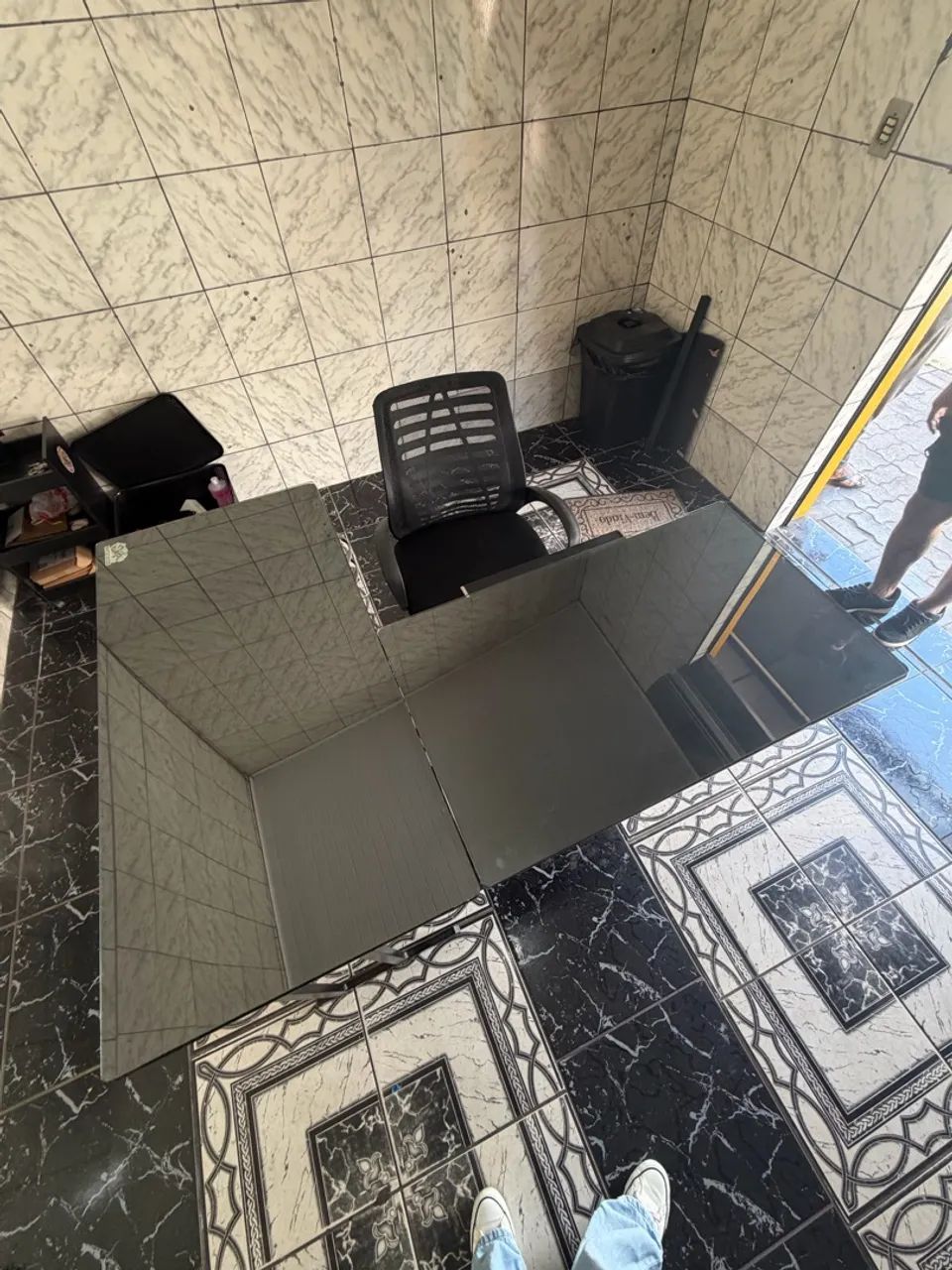 Mesa de escritório de vidro  - Foto 5