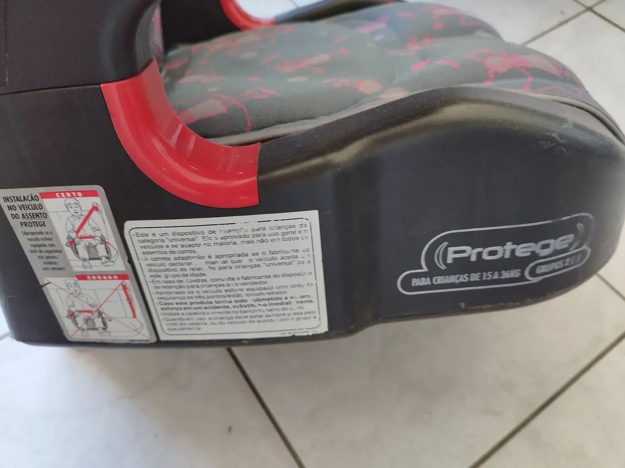 Cadeirinha e assento elevatório pra carro - Foto 2