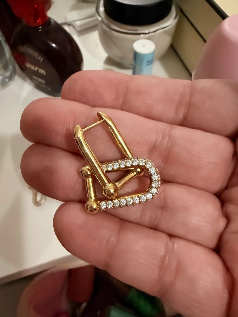 Brincos Tiffany e valentino