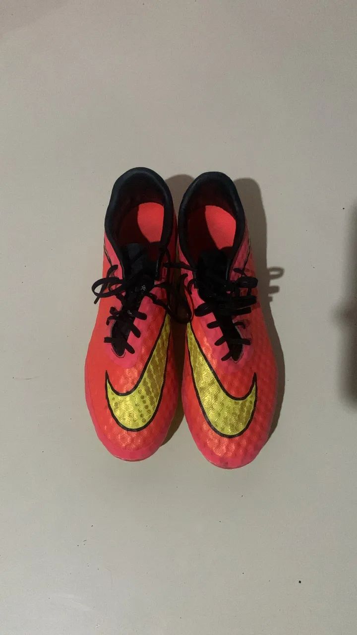 Vendo Chuteira Hypervenom elite, chuteira profissional. - Foto 2