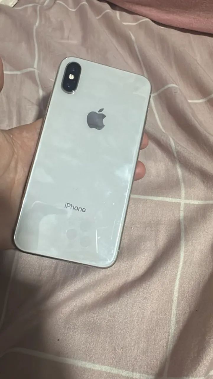 Celular novo sem nenhum aranhão 80%