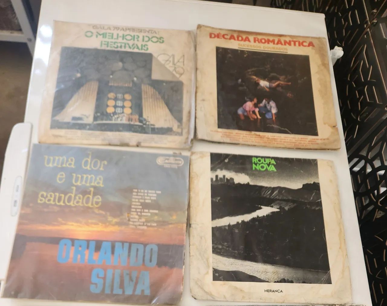 Discos de vinil variados 30,00 cada - Foto 2