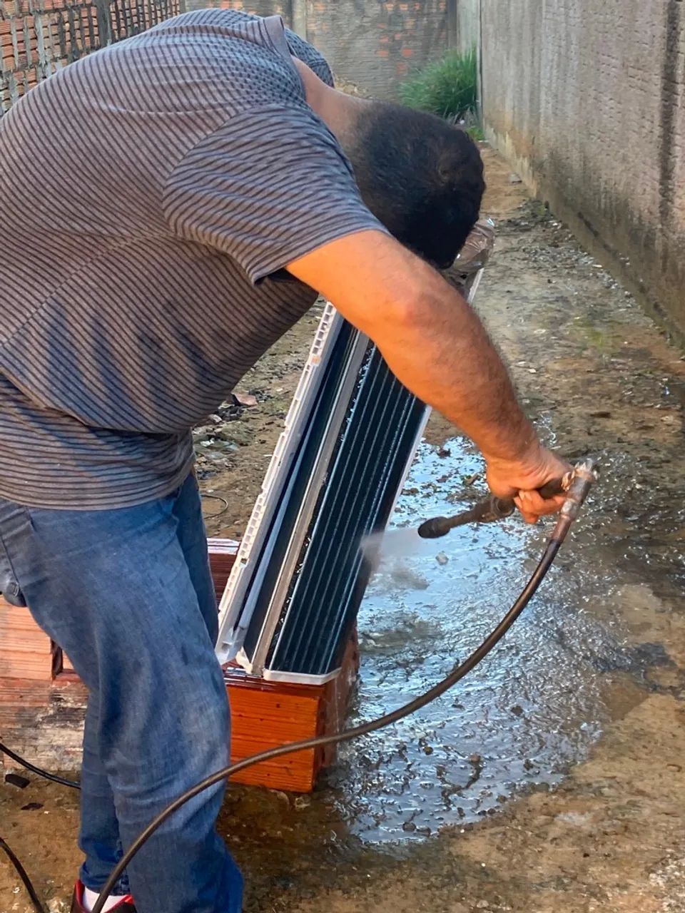 Higienização e Manutenção em ar condicionado  - Foto 4