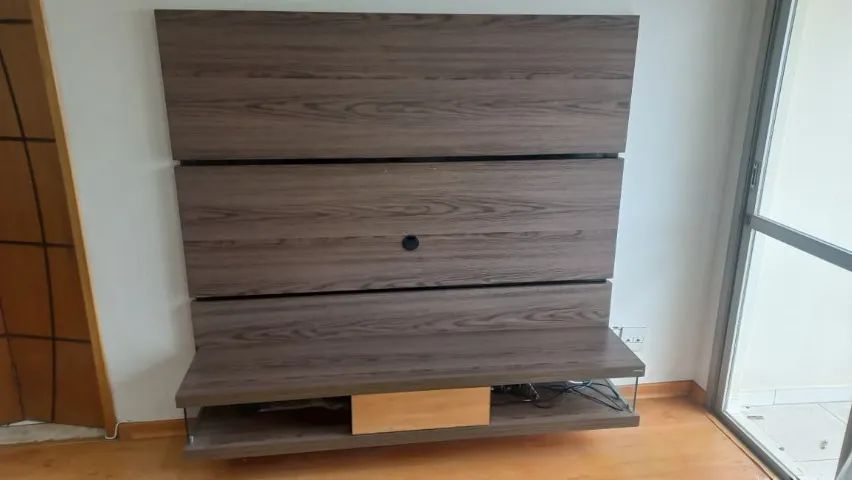 RACK PARA TV COM GAVETA TELESCÓPICA