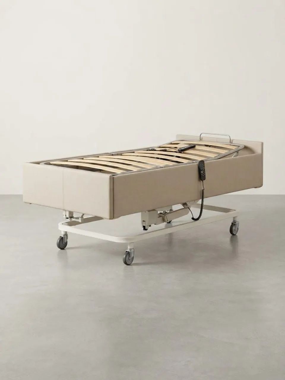 CAMA MOTORIZADA COM ELEVACAO DE LEITO - Foto 3