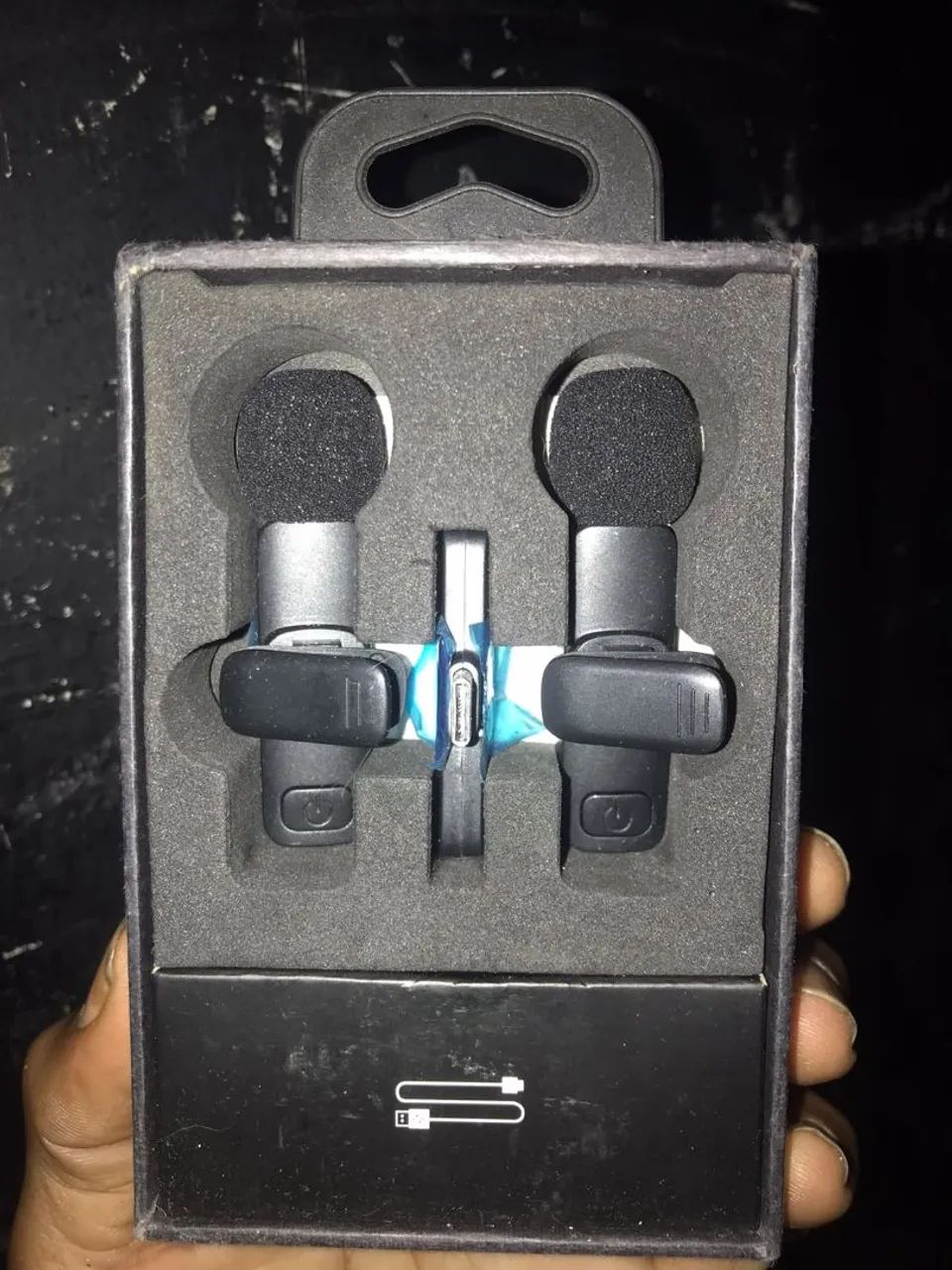 Microfones Lapelas Tipo C na caixa - Foto 4