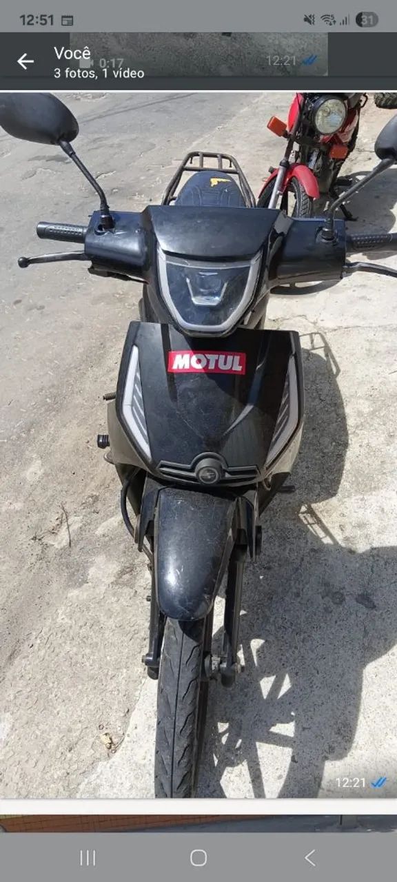 Moto  - Foto 3