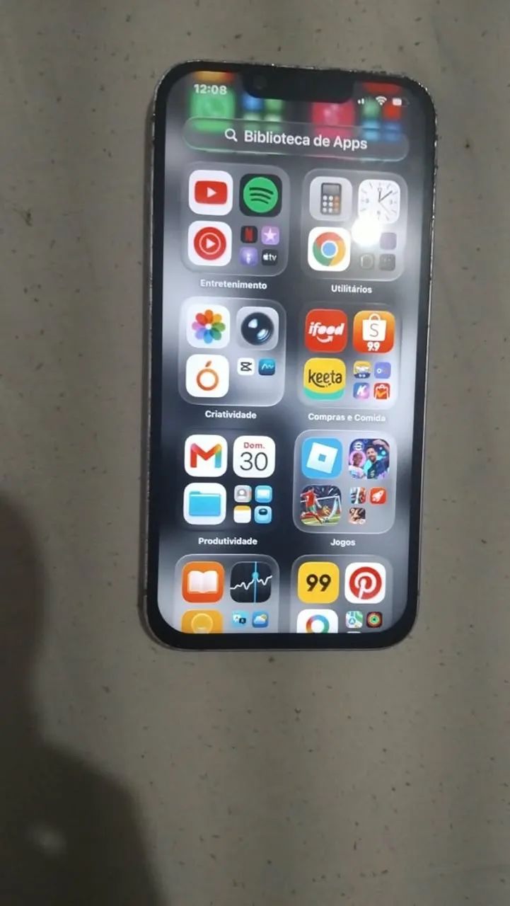 iPhone 14