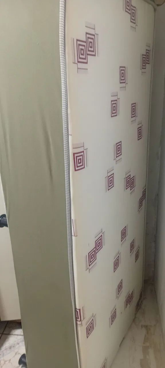 Cama box de solteiro