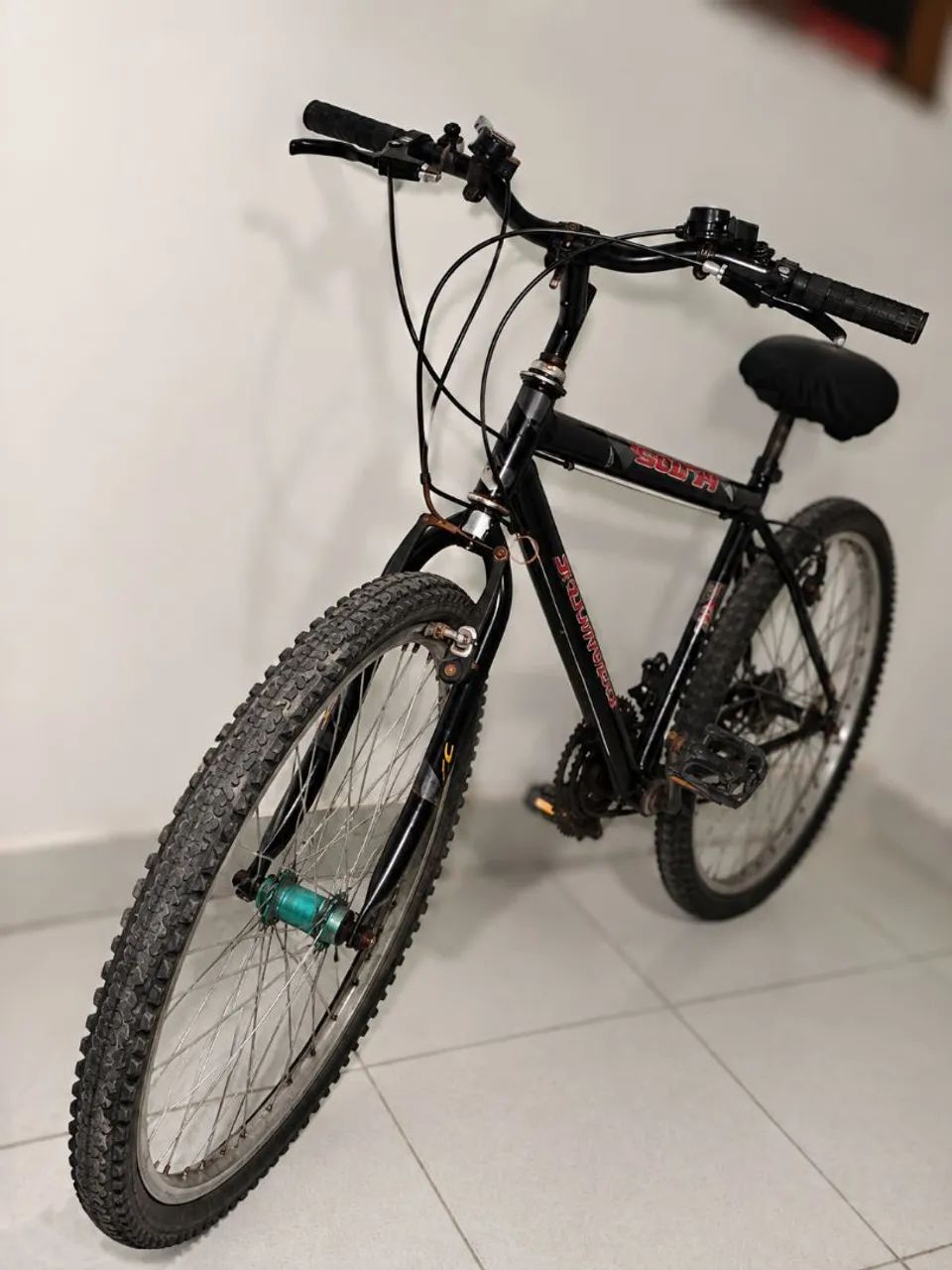 BICICLETA ARO 26 COM MARCHA, TEM CONVERSA NO PREÇO. - Foto 2