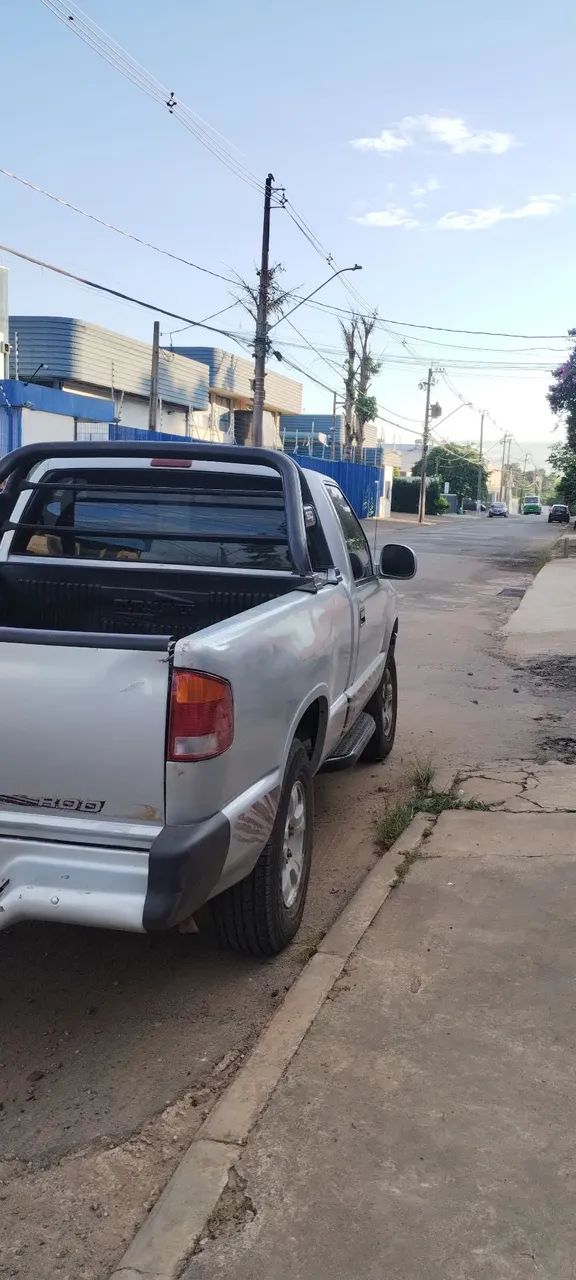 Chevrolet S10 Pick-up Std. 2.2 MPFI / EFI 1997