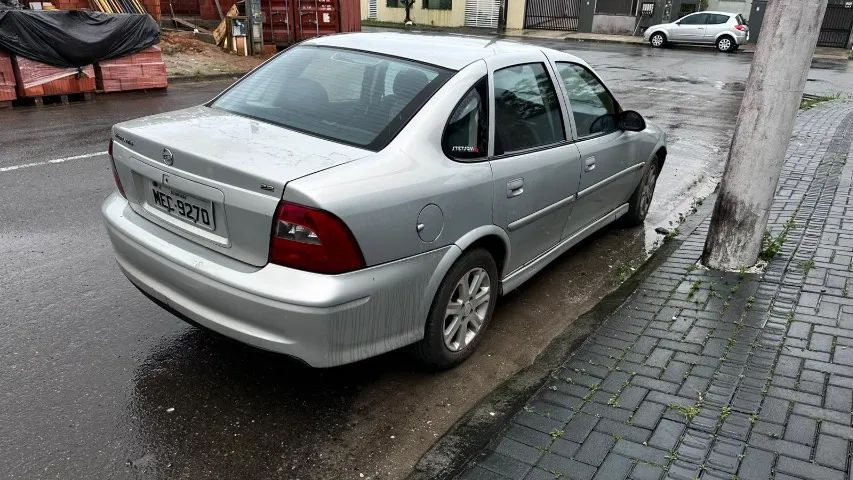 Chevrolet Vectra GLS/ Challenge 2.2 MPFI 16V 2000
