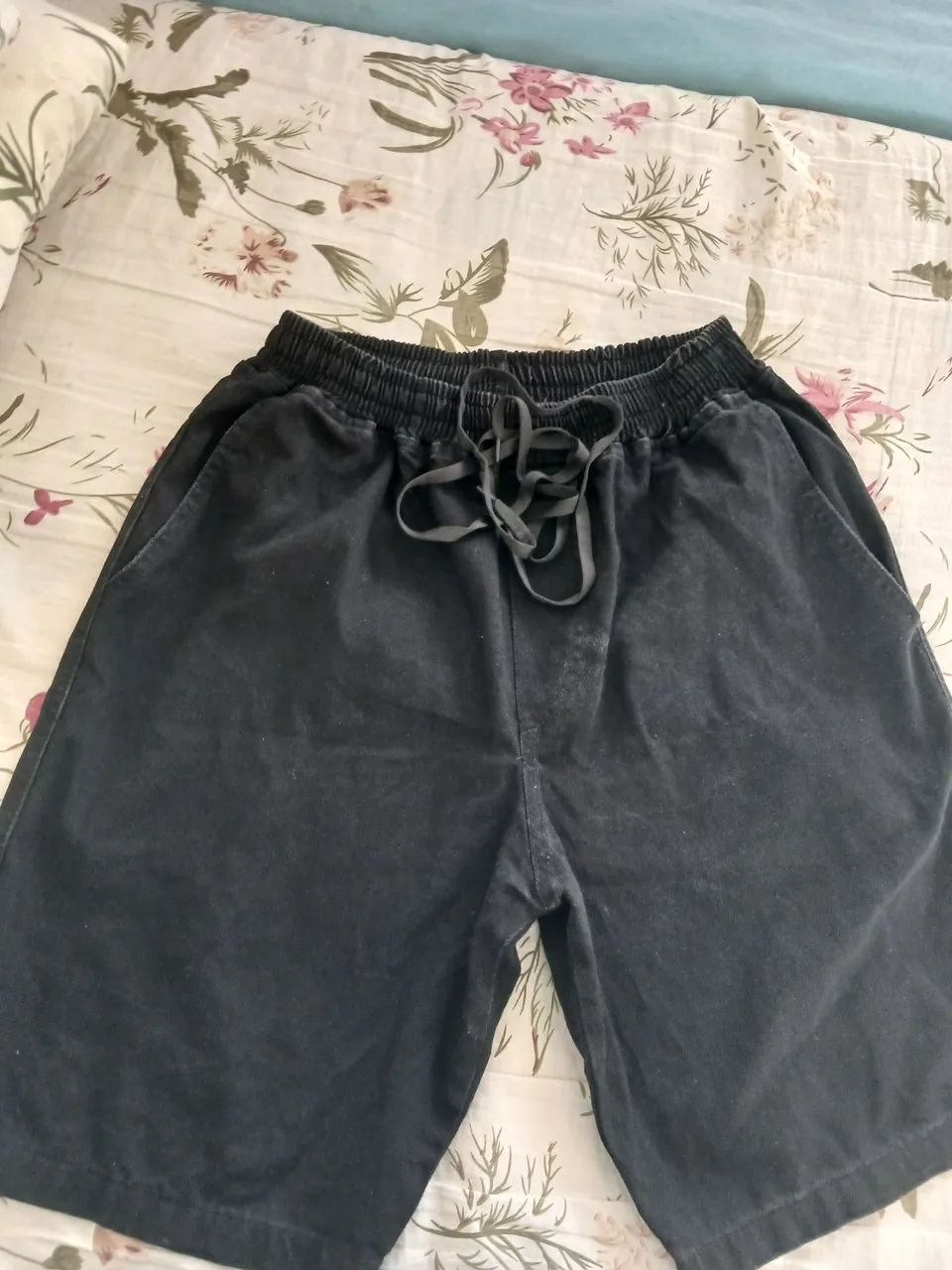 Bermuda Preta Jeans
