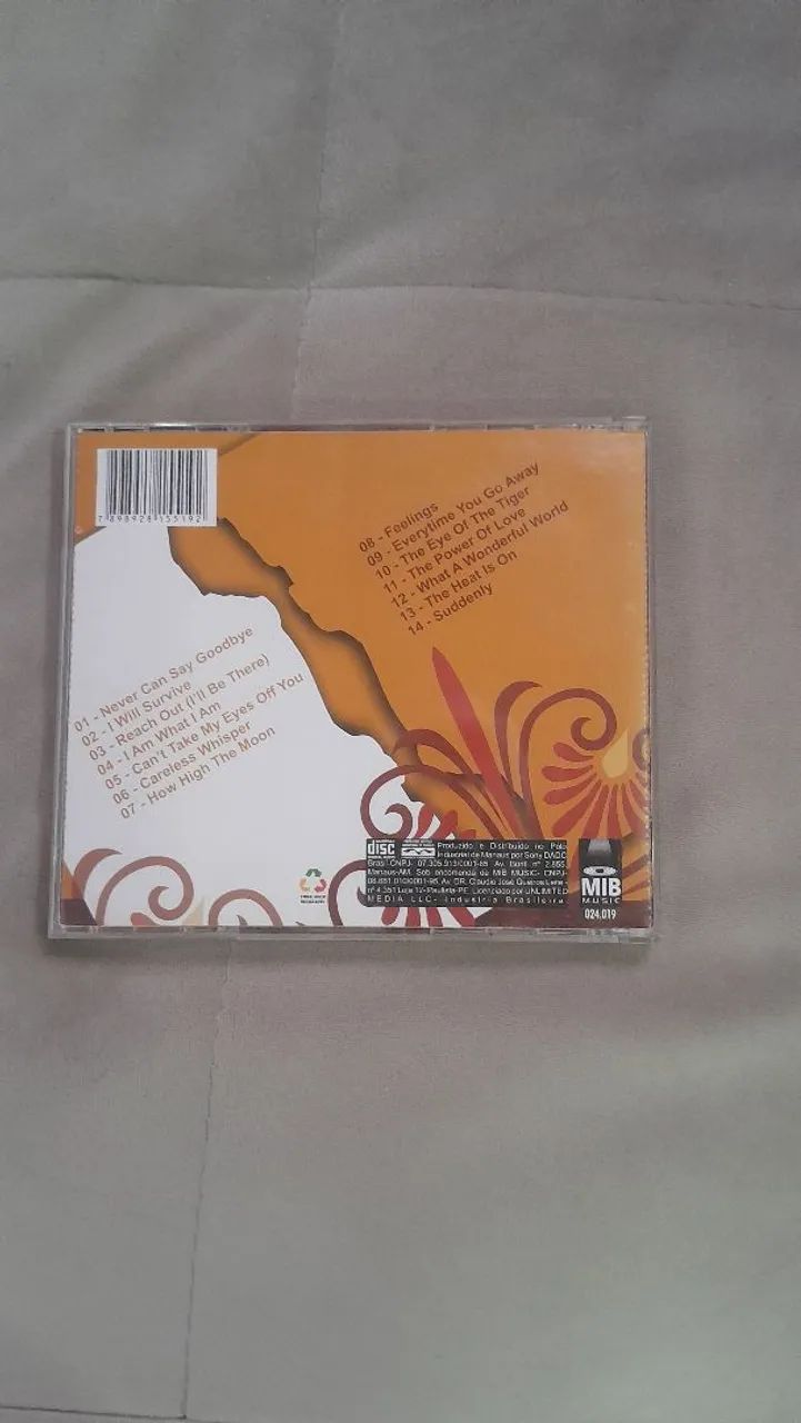 Cd da Diva Gloria  Gaynor - Foto 2