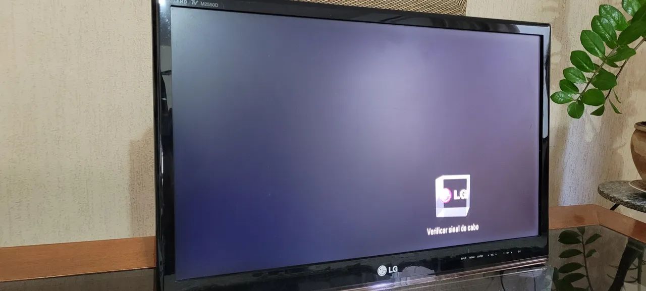 TV/Monitor LG M2550D-PS 25 Polegadas  - Foto 2