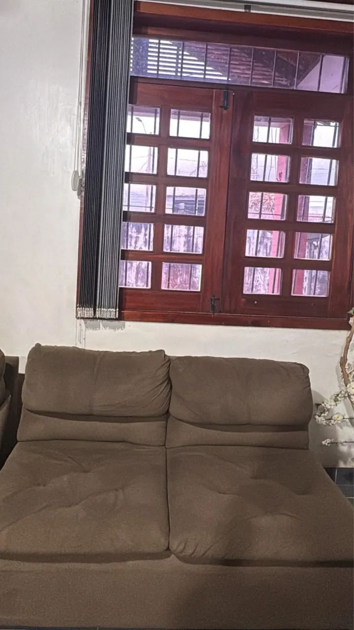 Sofá com chaise 4/3 lugares