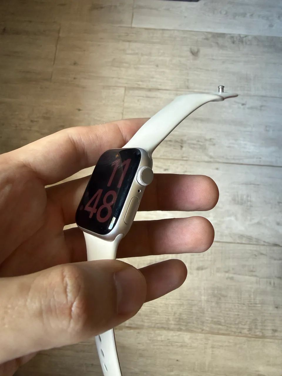 Apple Watch SE(2 geração)- Starlight 40mm - Foto 2
