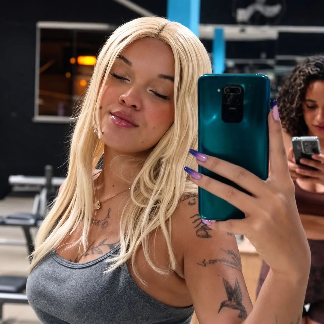Lace platinada repartição livre