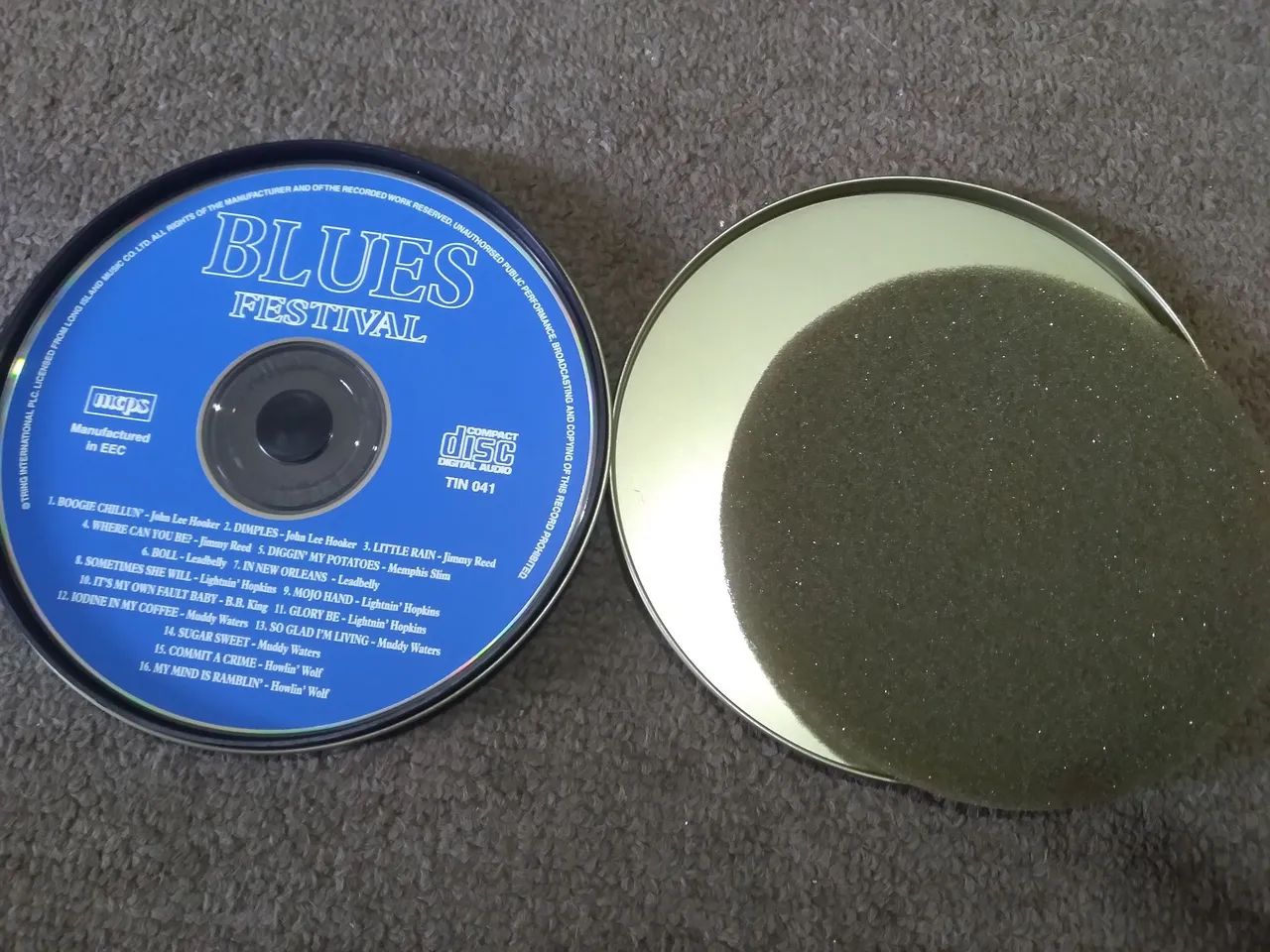 CD COLETÂNEA BLUES FESTIVAL TIN BOX RARO - CDs, DVDs etc