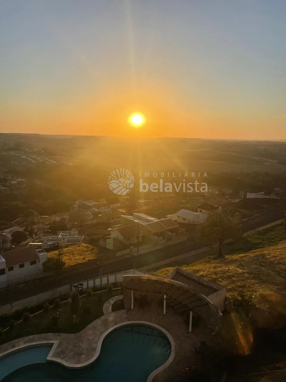 APARTAMENTO SEMIMOBILIADO À VENDA NO EDIFÍCIO BRISAS SOLEIL EM APUCARANA. - Foto 3